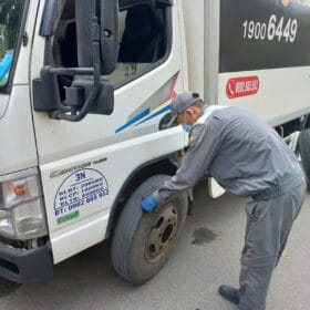 Nhận vá lốp ô tô tại chỗ Gia Lai